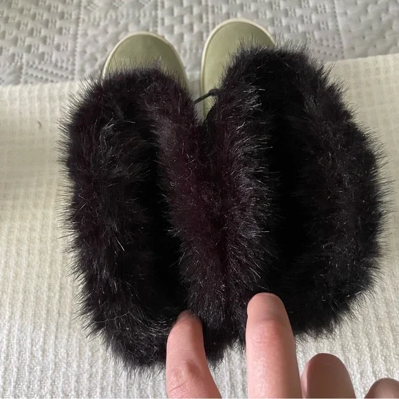 Sorel tivoli boot - Picture 5 of 6